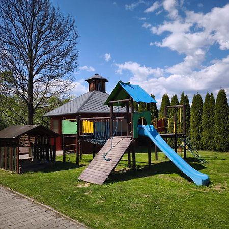 Apartaments Gory Niedzica Zamek Exterior foto