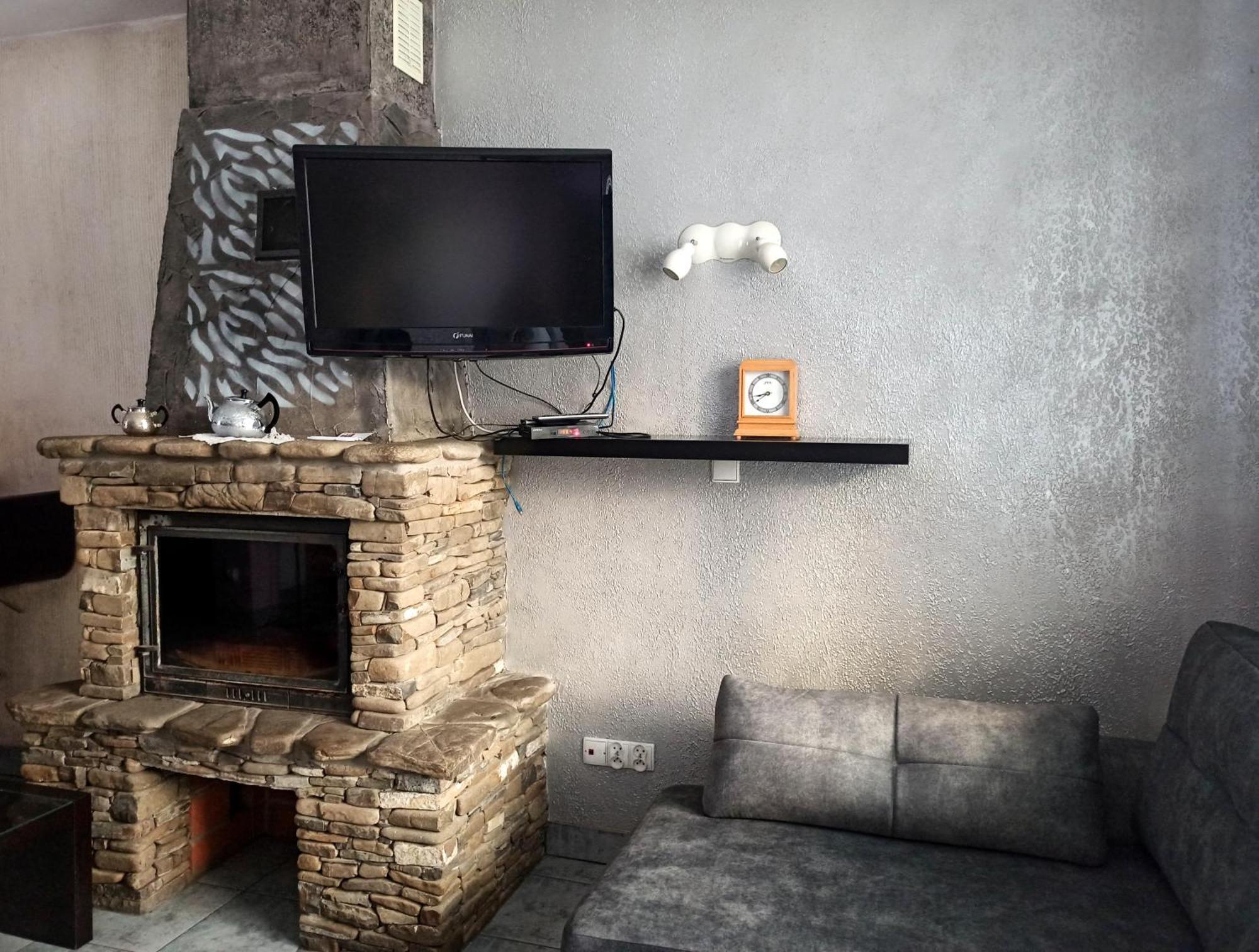 Apartaments Gory Niedzica Zamek Exterior foto