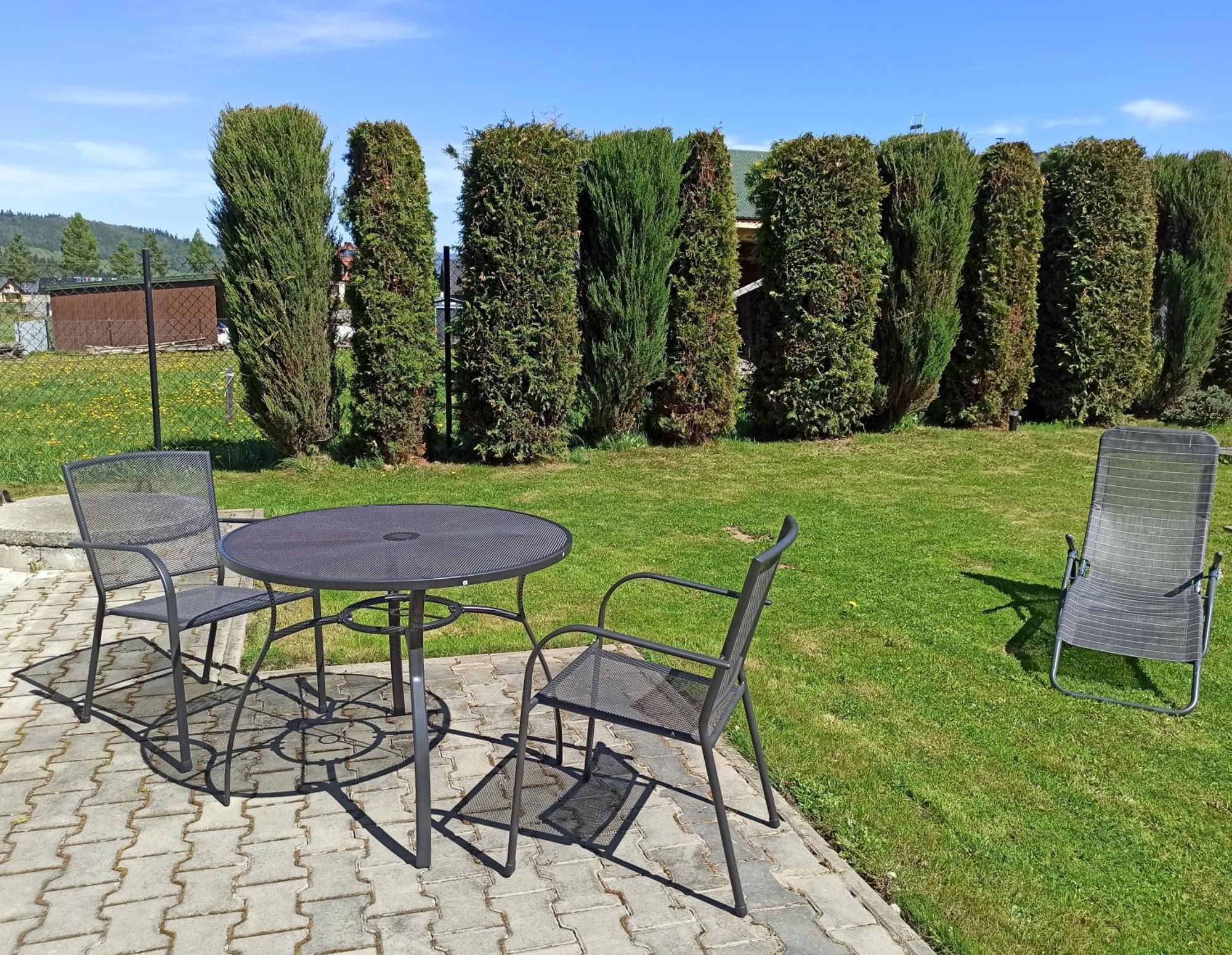Apartaments Gory Niedzica Zamek Exterior foto