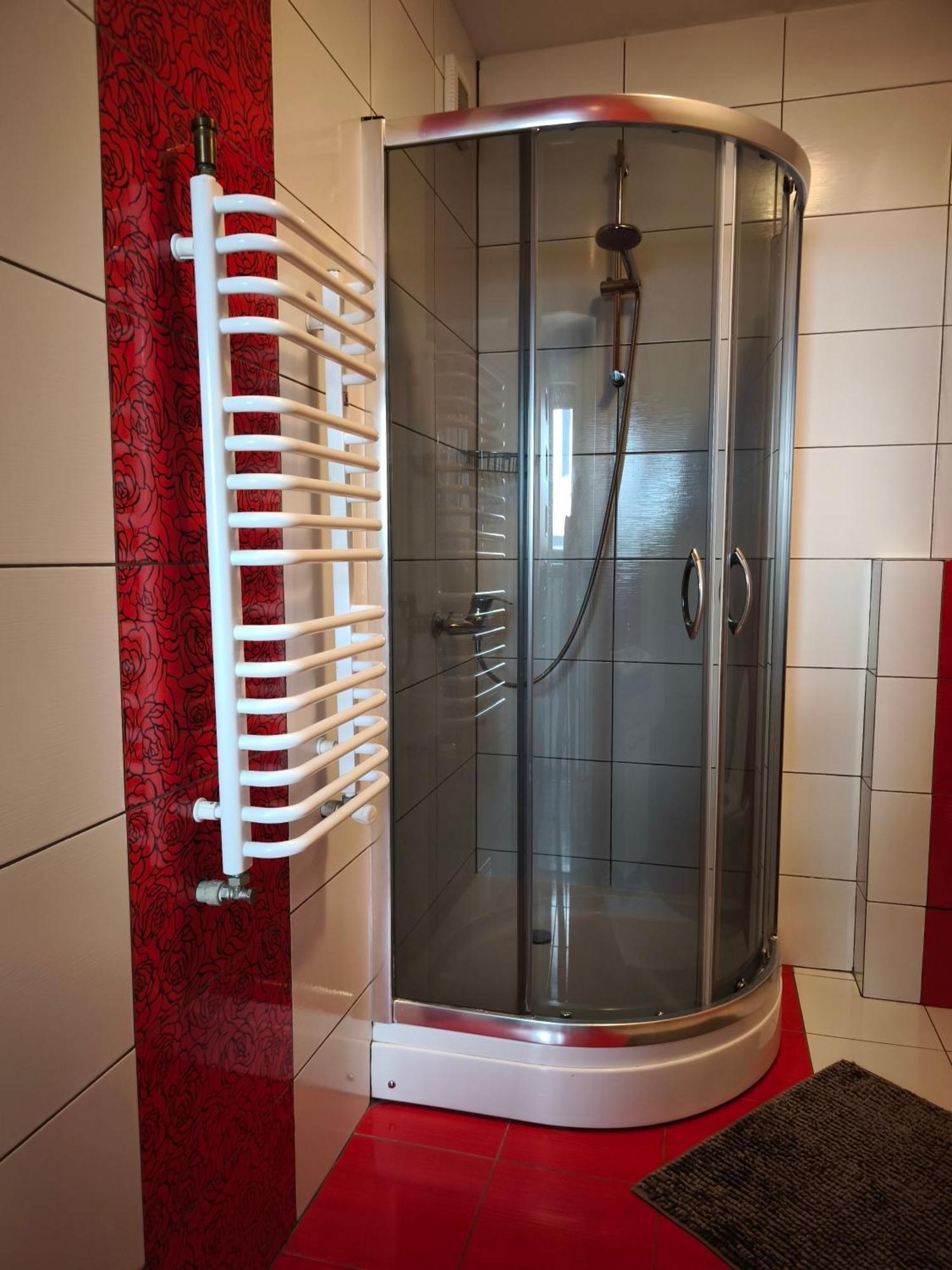 Apartaments Gory Niedzica Zamek Exterior foto