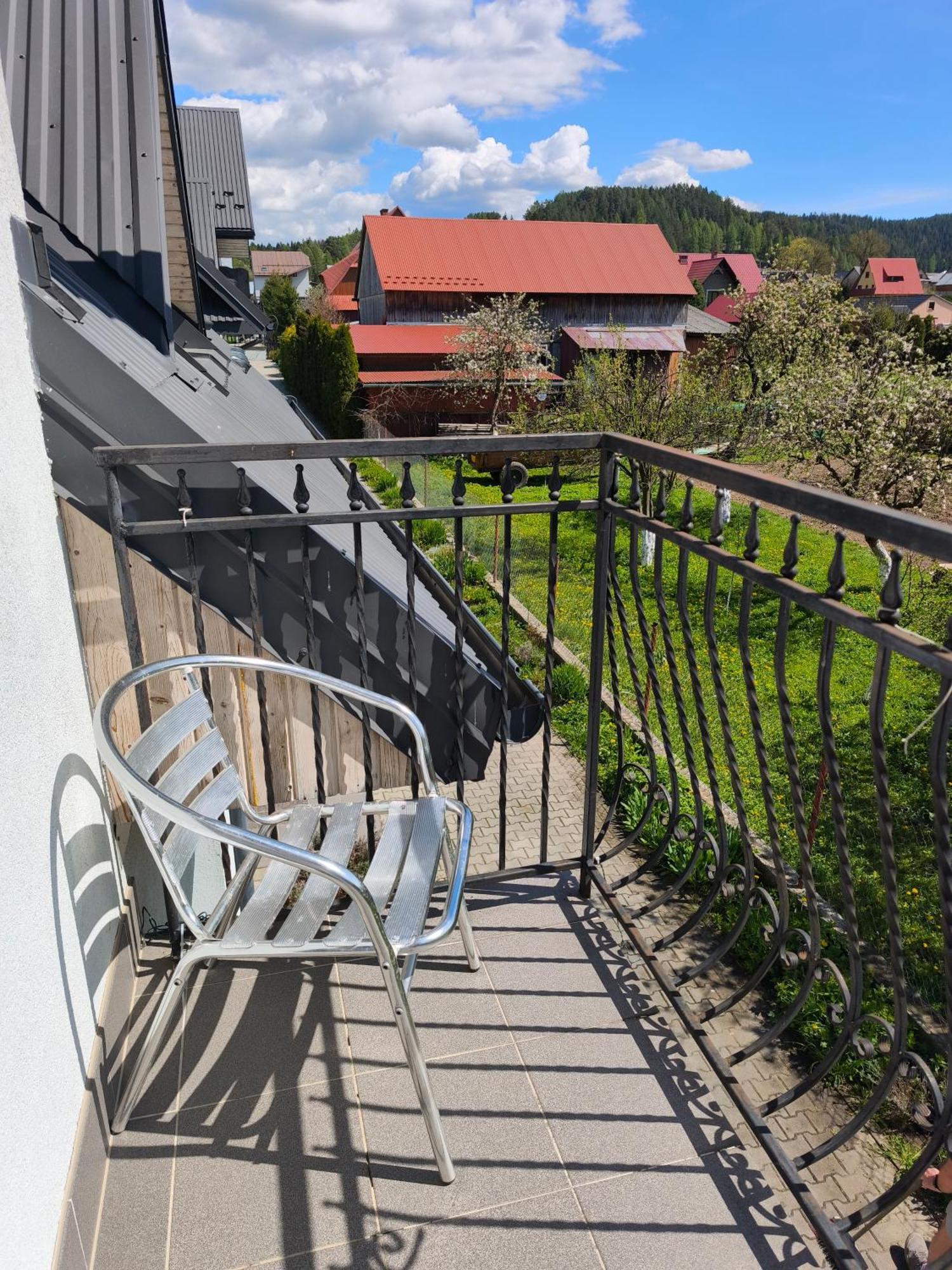 Apartaments Gory Niedzica Zamek Exterior foto